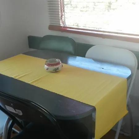 With One Bedroom In Saint-raphael, With Wonderful Sea View An Saint-Raphael (Var)